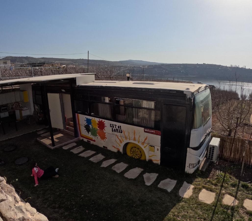 The Bus Apartment Majdal Shams Exterior foto