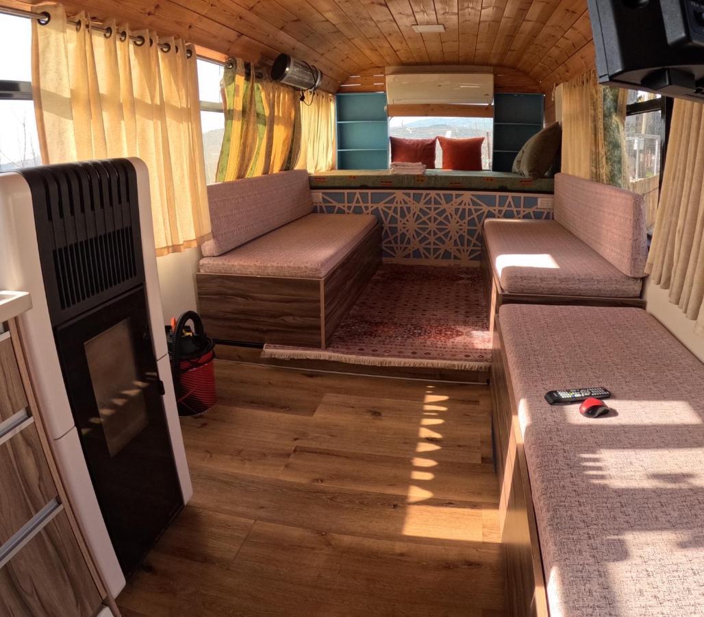 The Bus Apartment Majdal Shams Exterior foto